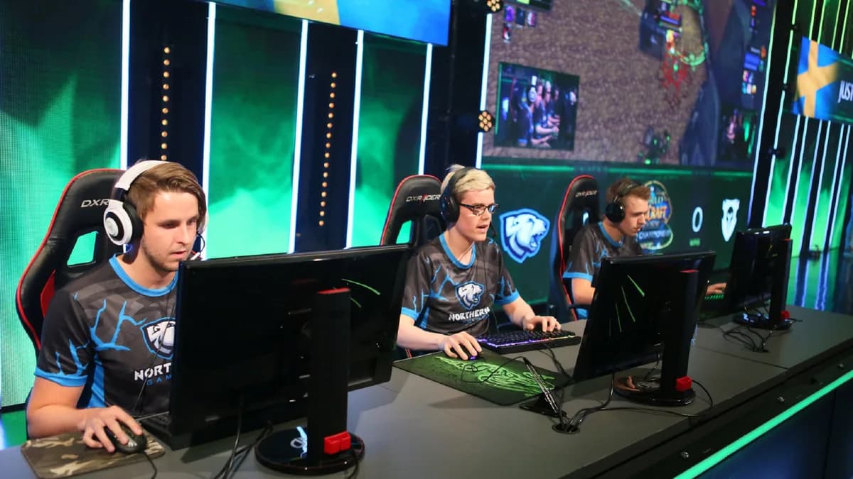 Топ-3 композиции на арене 2v2 в WoW Midnight (сезон 2)